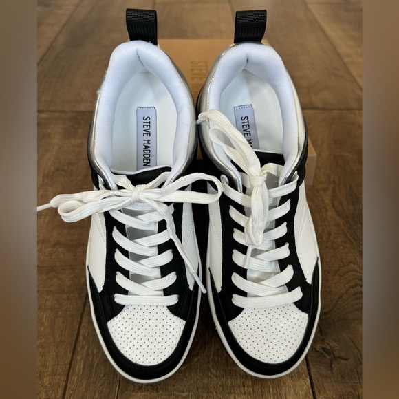 Steve Madden Renigade Sneaker Black Multi Size 8 - Picture 2 of 8